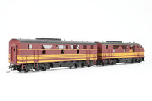 Load image into Gallery viewer, HO Brass Hallmark Models B&M - Boston & Maine EMD F3 A/B Set Powered A Unpowered B CP