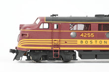 Load image into Gallery viewer, HO Brass Hallmark Models B&M - Boston & Maine EMD F3 A/B Set Powered A Unpowered B CP