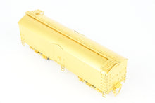 Load image into Gallery viewer, HO Brass Railworks Rutland Railroad 42' Wood Milk Car Nos. 350 - 355