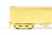 Load image into Gallery viewer, HO Brass Railworks Rutland Railroad 42' Wood Milk Car Nos. 350 - 355