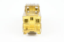 Load image into Gallery viewer, HO Brass OMI - Overland Models, Inc. C&O - Chesapeake & Ohio Wood Caboose #90401-90540