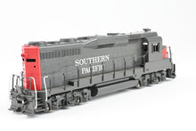 Load image into Gallery viewer, HO Brass Oriental Limited SP – Southern Pacific EMD GP30 PH II 2250 HP FP