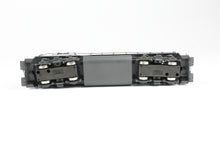 Load image into Gallery viewer, HO Brass Oriental Limited SP – Southern Pacific EMD GP30 PH II 2250 HP FP