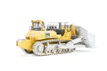 Load image into Gallery viewer, HO Brass CON CMC - Classic Mint Collectibles #14023 Komatsu D575A-3 Super Dozer FP Yellow (Heavy Duty Weathered Scheme)