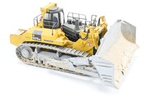 Load image into Gallery viewer, HO Brass CON CMC - Classic Mint Collectibles #14023 Komatsu D575A-3 Super Dozer FP Yellow (Heavy Duty Weathered Scheme)