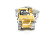 Load image into Gallery viewer, HO Brass CON CMC - Classic Mint Collectibles #14023 Komatsu D575A-3 Super Dozer FP Yellow (Heavy Duty Weathered Scheme)