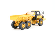 Load image into Gallery viewer, HO Brass CON CMC - Classic Mint Collectibles John Deere 250D Articulated Dump Truck Factory Painted
