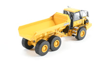 Load image into Gallery viewer, HO Brass CON CMC - Classic Mint Collectibles John Deere 250D Articulated Dump Truck Factory Painted