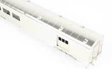 Load image into Gallery viewer, HO Brass The Palace Car Company C&O - Chesapeake & Ohio Baggage Chair Car #1403