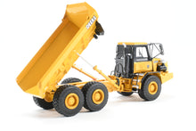 Load image into Gallery viewer, HO Brass CON CMC - Classic Mint Collectibles John Deere 250D Articulated Dump Truck Factory Painted