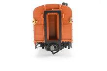 Load image into Gallery viewer, HO Brass Railway Classics MILW - Milwaukee Road 52-Seat Coach Factory Painted 1948 Scheme No. 514