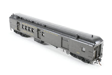 Load image into Gallery viewer, HO Brass W&R Enterprises NP - Northern Pacific Mail & Express Car W/Center Door, Nos. 1402 - 1421, Pro-Paint No. 1408