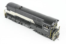 Load image into Gallery viewer, HO Brass Alco Models NYC - New York Central Fairbanks Morse FM H-20-44 Switcher CP No. 7108