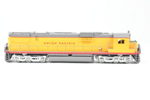 Load image into Gallery viewer, HO Brass Oriental Limited UP - Union Pacific ALCo C-630 3000 HP Low Hood FP