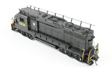 Load image into Gallery viewer, HO Brass Oriental Limited PRR - Pennsylvania Railroad EMD GP30 2250 HP Low Hood Phase II w/ Trainphone Antenna FP