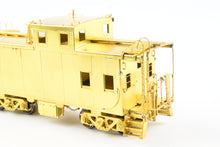 Load image into Gallery viewer, HO Brass OMI - Overland Models, Inc. Erie Railroad Off-Set Cupola Welded Caboose 1947-1960 Radio Equipped #C222-C269