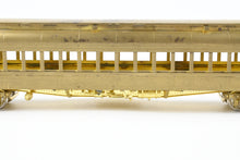 Load image into Gallery viewer, HO Brass Railworks Ltd. DL&W - Lackawanna Boonton Coach w/Plain Roof