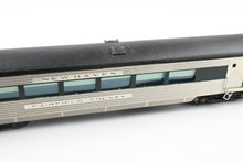 Load image into Gallery viewer, HO Multimedia Assembled Kit NH - New Haven Baggage-Buffet-Parlor-Lounge CP "Fairfield County"