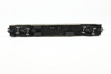 Load image into Gallery viewer, HO Multimedia Assembled Kit NH - New Haven Parlor Lounge CP “New Rochelle”