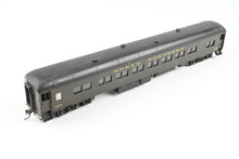 Load image into Gallery viewer, HO Brass Oriental Limited GN - Great Northern Heavyweight Coach CP No. 995