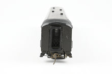 Load image into Gallery viewer, HO Brass Oriental Limited GN - Great Northern Heavyweight Coach CP No. 995