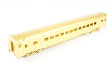 Load image into Gallery viewer, HO Brass Oriental Limited GN - Great Northern Lightweight Coach Nos. 1215-1220 Skirted