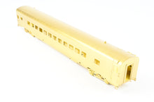 Load image into Gallery viewer, HO Brass Oriental Limited GN - Great Northern Lightweight Coach Nos. 1215-1220 Skirted