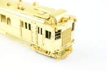 Load image into Gallery viewer, HO Brass Oriental Limited NP - Northern Pacific & Others 1924 EMC Gas Electric