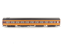 Load image into Gallery viewer, HO Rapido Trains Inc. MILW - Milwaukee Road Lightweight Coach Passenger Car