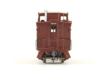 Load image into Gallery viewer, HO Brass OMI - Overland Models, Inc. WAB - Wabash Wood Side Caboose FP #2630