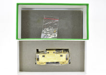 Load image into Gallery viewer, HO Brass OMI - Overland Models, Inc. NH - New Haven NE-2 Caboose - C500-C505