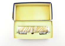 Load image into Gallery viewer, HO Brass Alco Models NYC - New York Central Milk Reefer With Cast Trucks