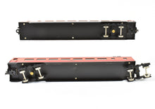 Load image into Gallery viewer, HO Brass Soho SP - Southern Pacific Articulated Coach Smooth Side Custom Painted