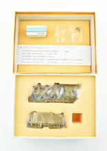 Load image into Gallery viewer, HO Brass Oriental Limited C&O - Chesapeake & Ohio F-11 - 4-6-0 - Ten Wheeler