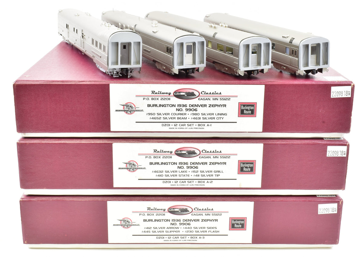 Group Of 10 Ho Scale Burlington Zephyr Train Cars