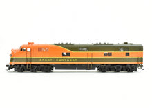 Load image into Gallery viewer, HO Brass Oriental Limited EMD E7A 2000 HP Standard with Large Number Board CP Great Northern No. 505
