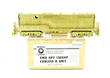 Load image into Gallery viewer, HO Brass Oriental Limited Various Roads EMD GP7 1500 HP Cabless "B" Unit