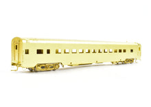 Load image into Gallery viewer, HO Brass Shoreham Shops GN - Great Northern 48 Seat Coach - Vestibule Forward