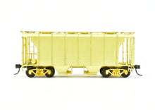 Load image into Gallery viewer, HO Brass OMI - Overland Models, Inc. B&O - Baltimore & Ohio "N-34" Covered Hopper Wagon Top Type