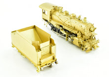 Load image into Gallery viewer, HO Brass NPP - Nickel Plate Products NYO&W - New York Ontario & Western Class W-2 2-8-0 Side Mounted Air Pumps