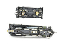 Load image into Gallery viewer, HO Brass Oriental Limited GN - Great Northern 4-6-0 Class E-8 - Custom Painted No.1061 - Green Boiler Jacket