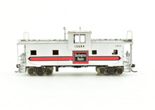 Load image into Gallery viewer, HO Brass Oriental Limited CB&Q - Burlington Route NE-13 Wide Vision Waycar Steel Caboose CP