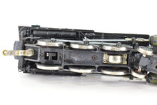 Load image into Gallery viewer, HO Brass Oriental Limited GN - Great Northern 4-6-0 Class E-8 - Custom Painted No.1061 - Green Boiler Jacket