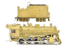 Load image into Gallery viewer, HO Brass Hallmark Models IC - Illinois Central 2-8-0 Steam Locomotive