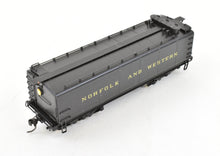 Load image into Gallery viewer, HO Brass Key Imports N&W - Norfolk & Western "A" Class 27,000 Gallon Auxiliary Tender