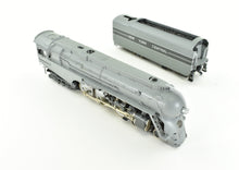 Load image into Gallery viewer, HO Brass CON Key Imports "Custom Series" NYC - New York Central 1940 20th Century Limited Dreyfuss Hudson and 6 Car Passenger Set