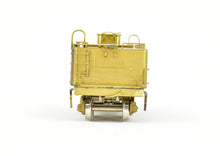 Load image into Gallery viewer, HO Brass Oriental Limited GN - Great Northern Water Car Also Used As Aux Tender