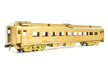 Load image into Gallery viewer, HO Brass Hi-Country Brass ATSF - Santa Fe Coach #3000 Heavyweight