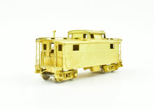Load image into Gallery viewer, HO Brass OMI - Overland Models, Inc. NH - New Haven NE-2 Caboose - C500-C505