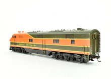 Load image into Gallery viewer, HO Brass Oriental Limited EMD E7A 2000 HP Standard with Large Number Board CP Great Northern No. 505